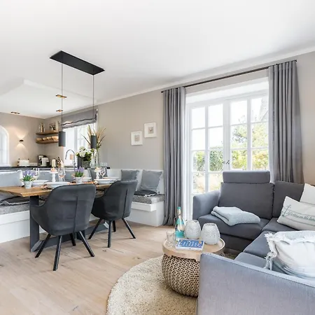 Cosy House
